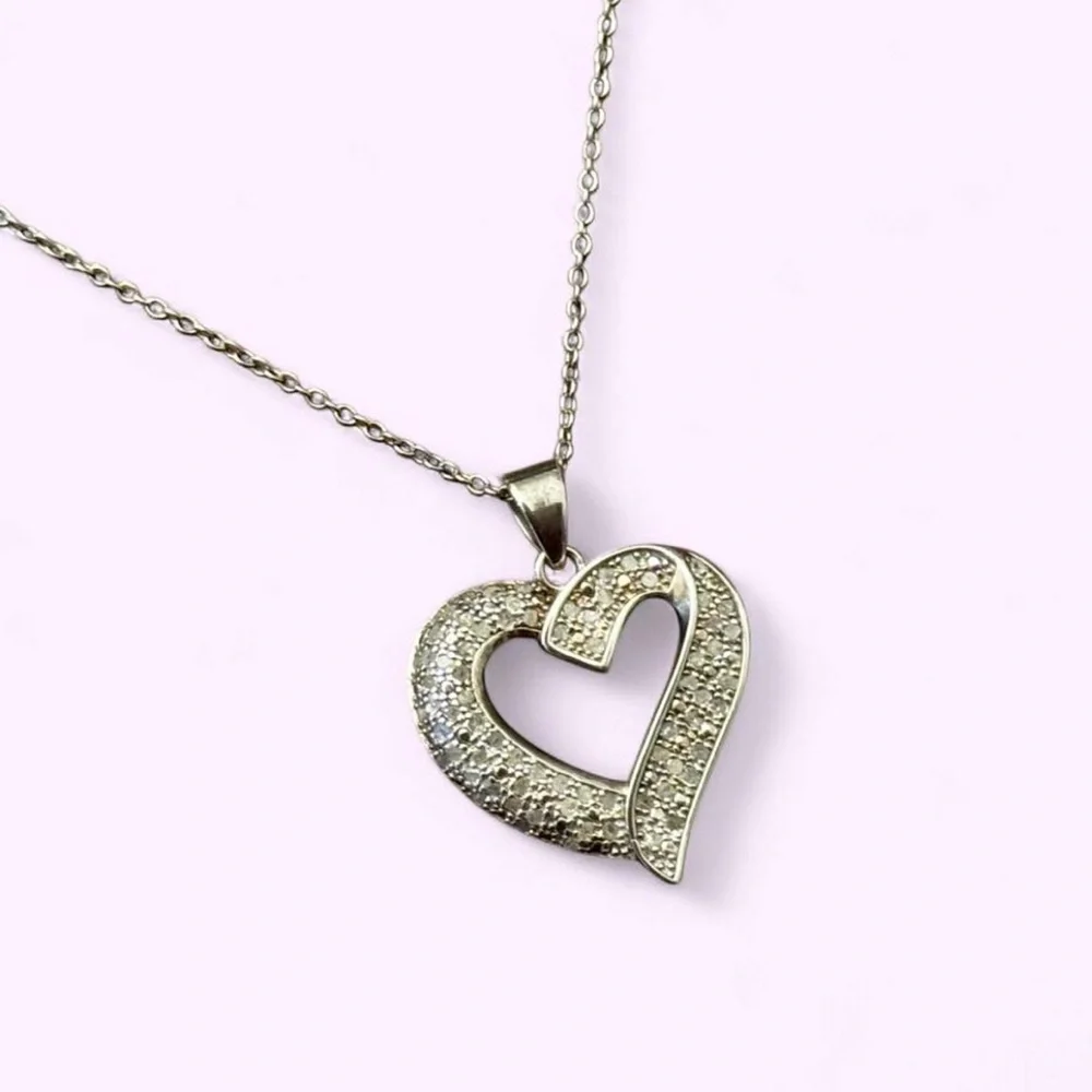 Natural Diamond Victoria Townsend 1/2 CTTW Genuine Rose Cut Heart Necklace .925 - Picture 3 of 6